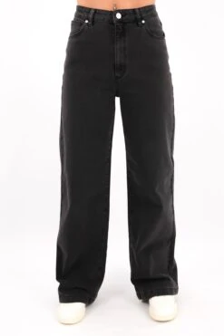 A 94 Wide Jean Sophie