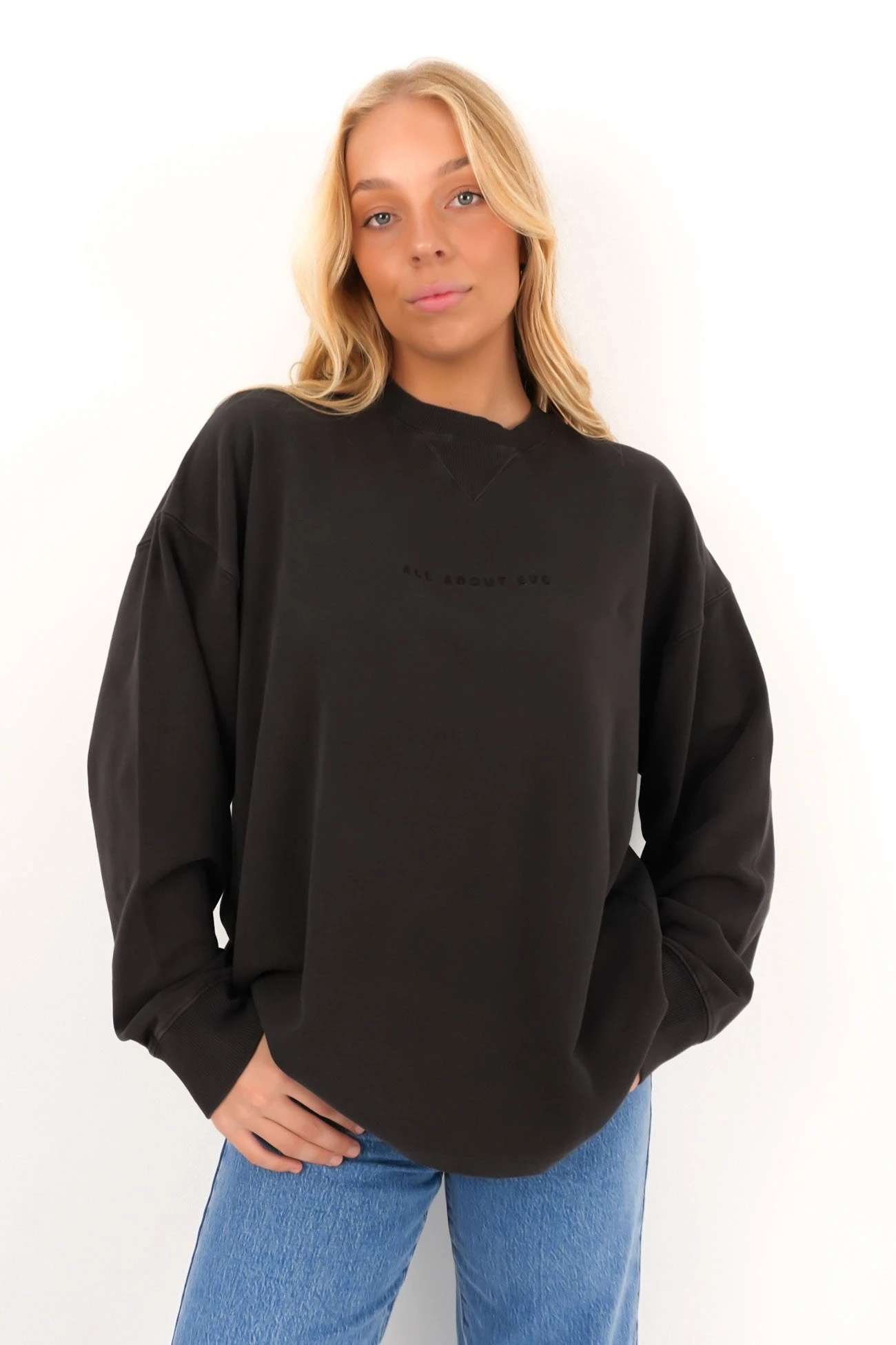 AAE Washed Relaxed Crew Washed Black 1 AAE Washed Relaxed Crew Washed Black