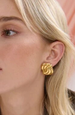 Elle Knot Earrings Gold