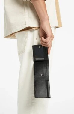 Noah Wallet Black 9 Noah Wallet Black -Jean Jail Shop AccessoryTemplate 2024 08 20T131817.652