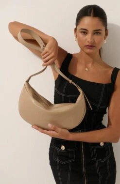 Adrian Bag Beige -Jean Jail Shop Accessory Template 2024 03 28T103615641jpg