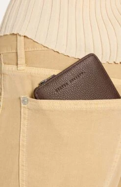 Sense Of Wonder Wallet Cocoa 11 Sense Of Wonder Wallet Cocoa -Jean Jail Shop Accessory Template 2024 08 13T121720182jpg