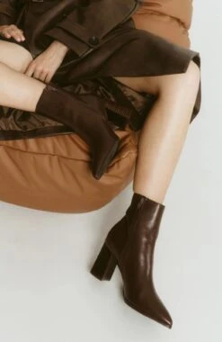 Maxine Ankle Boot Chocolate Brown 9 Maxine Ankle Boot Chocolate Brown -Jean Jail Shop Accessory Template 2025 02 26T092110720jpg