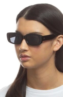 Ceres // Black 6 Ceres // Black -Jean Jail Shop Accessory Template 61jpg 8188f80c 6a3d 43d4 b63f ac7ef67010a7