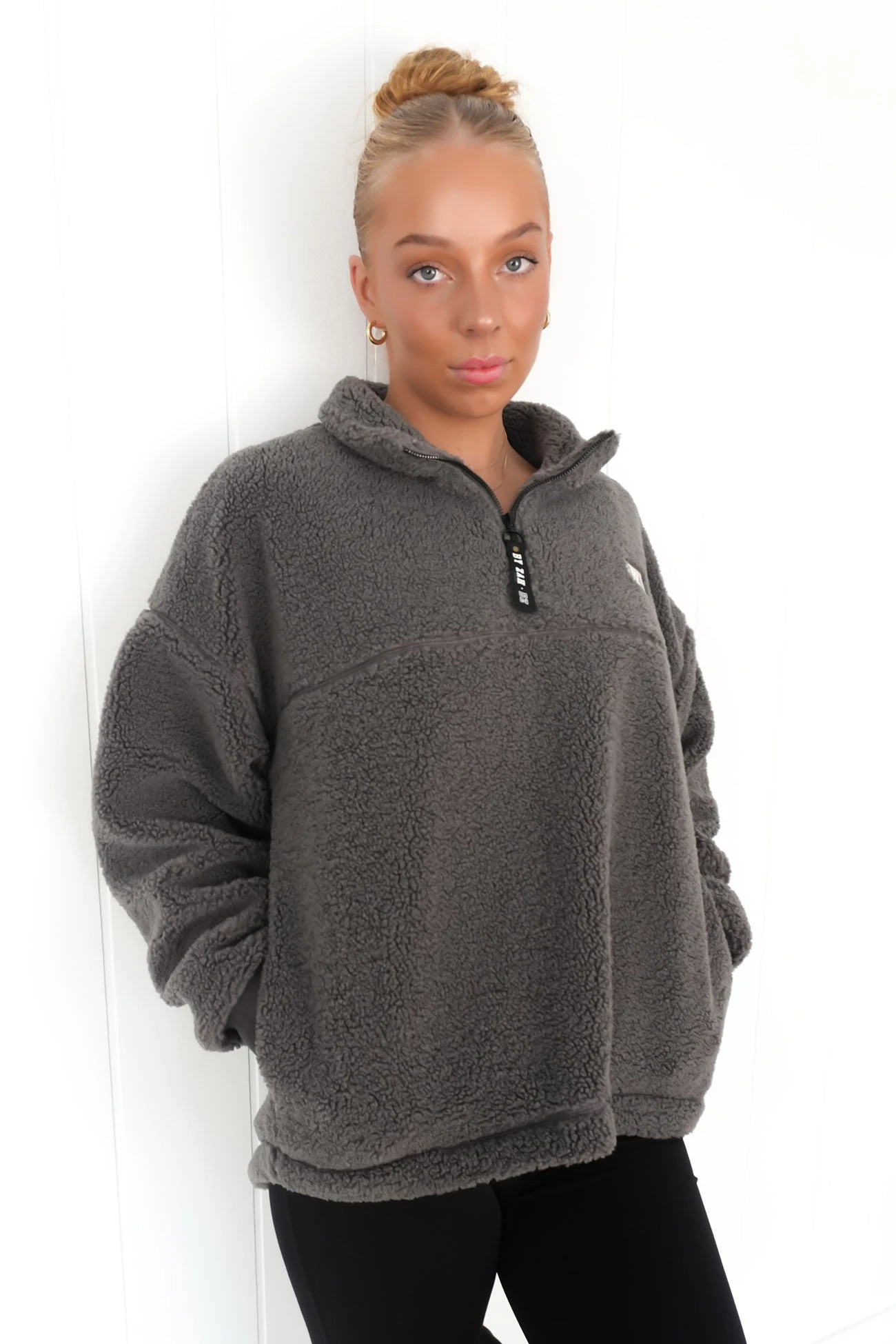 Ace Quarter Teddy Charcoal 4 Ace Quarter Teddy Charcoal - Image 4