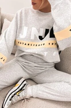 Austin Track Pant Snow Marle 18 Austin Track Pant Snow Marle -Jean Jail Shop Austin Track Pant Snow Marle ff