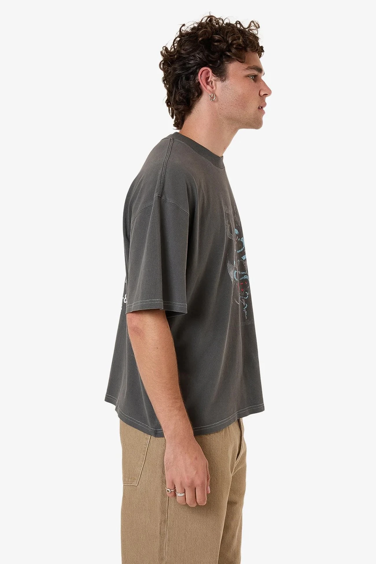 Bitter End Box Fit Oversize Short Tee Merch Black 3 Bitter End Box Fit Oversize Short Tee Merch Black - Image 3