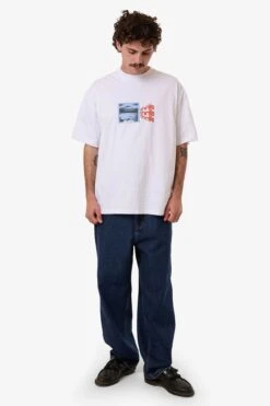 Dream Reality Box Fit Oversize Tee White -Jean Jail Shop Dream Reality Box Fit Oversize Tee White f1jpg