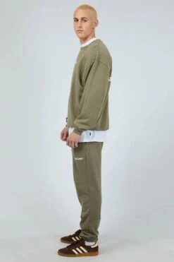Essential Theory Crew Khaki -Jean Jail Shop Essential Theory Crew Khaki s1jpg