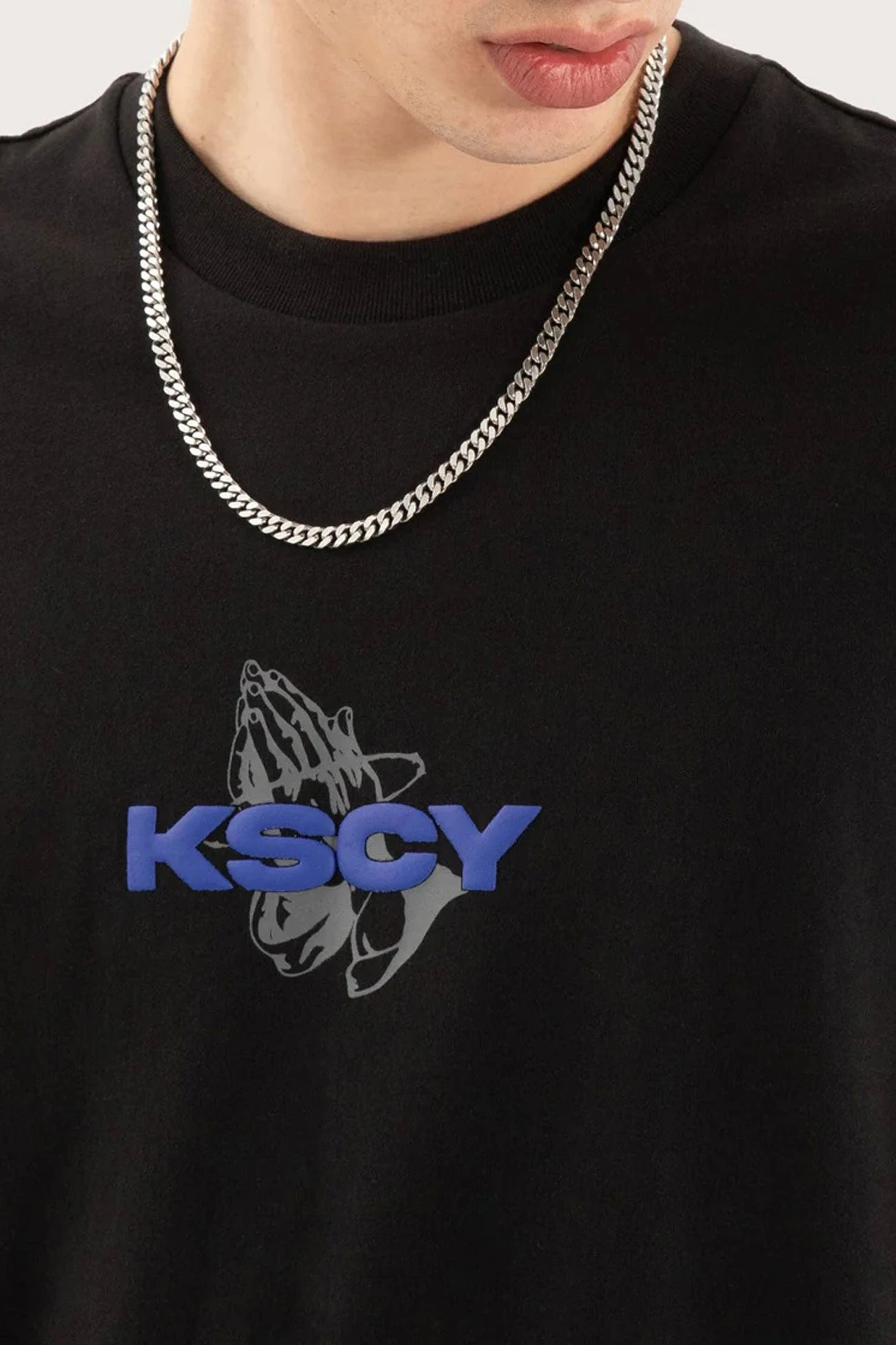 Fleeting Relaxed Tee Jet Black 3 Fleeting Relaxed Tee Jet Black - Image 3