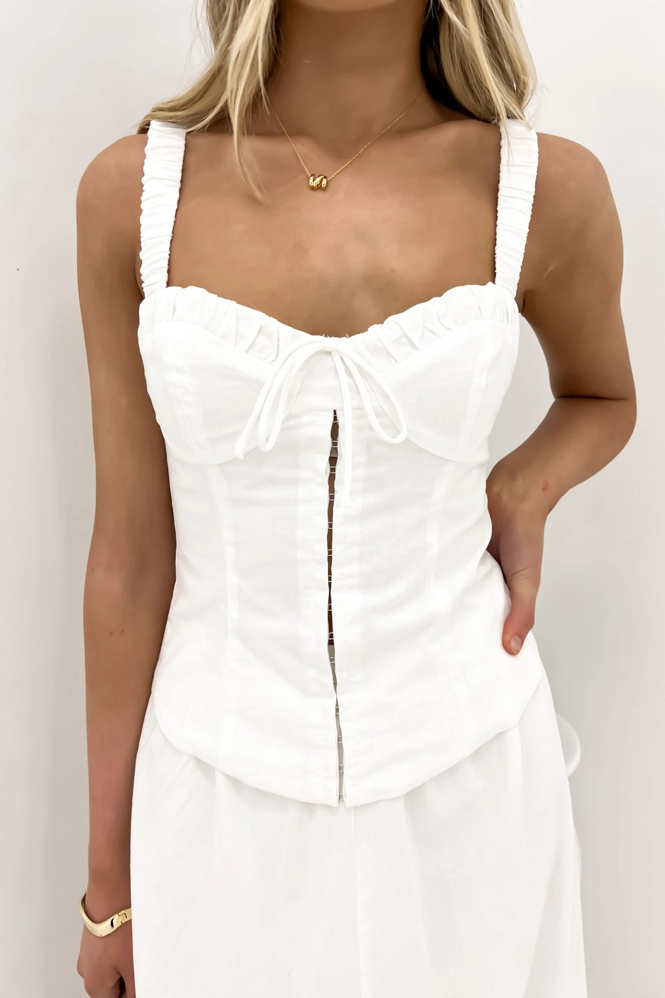 Harkin Set White 2 Harkin Set White - Image 2