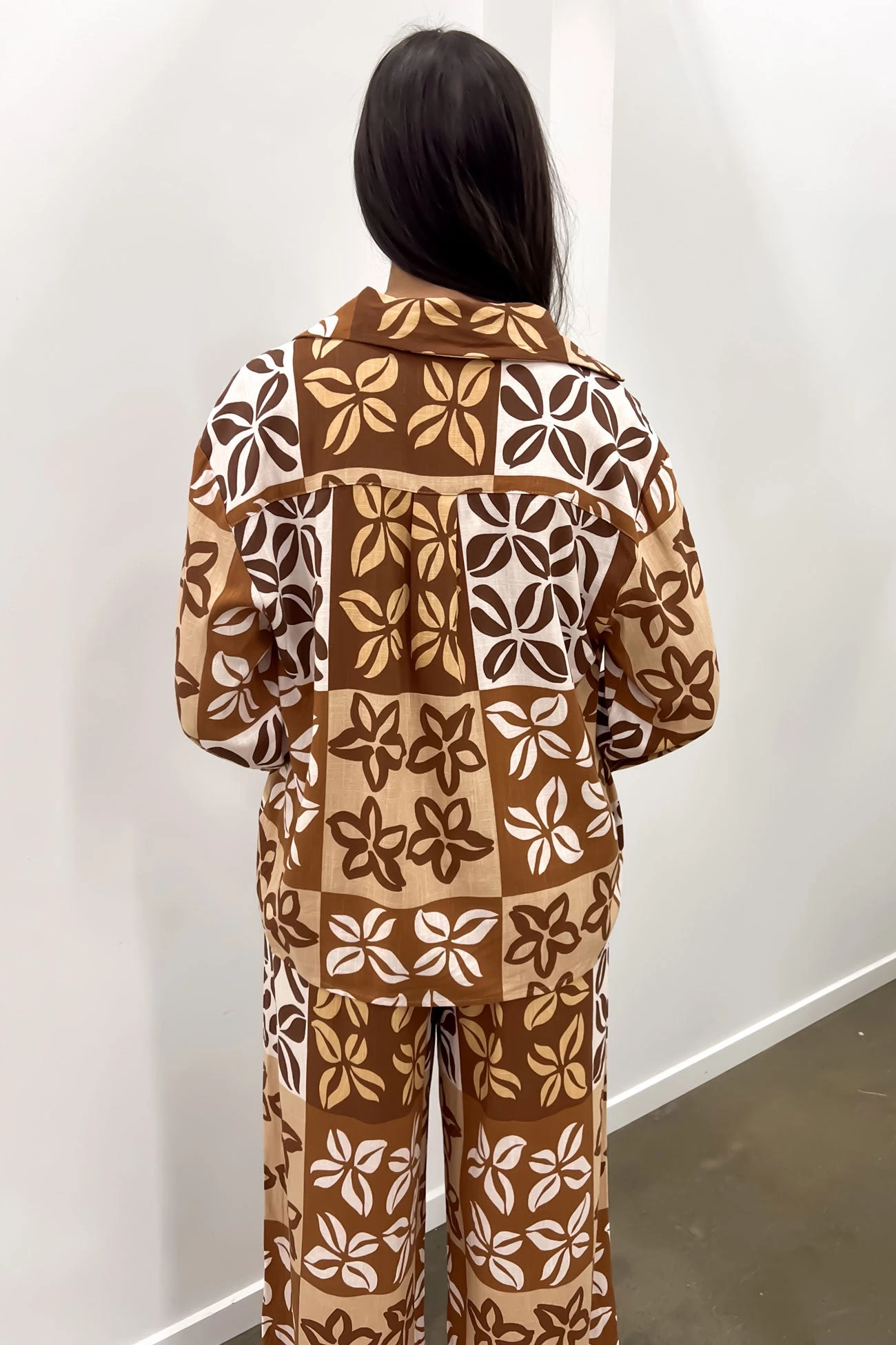 Lyra Top Brown Milan 4 Lyra Top Brown Milan - Image 4