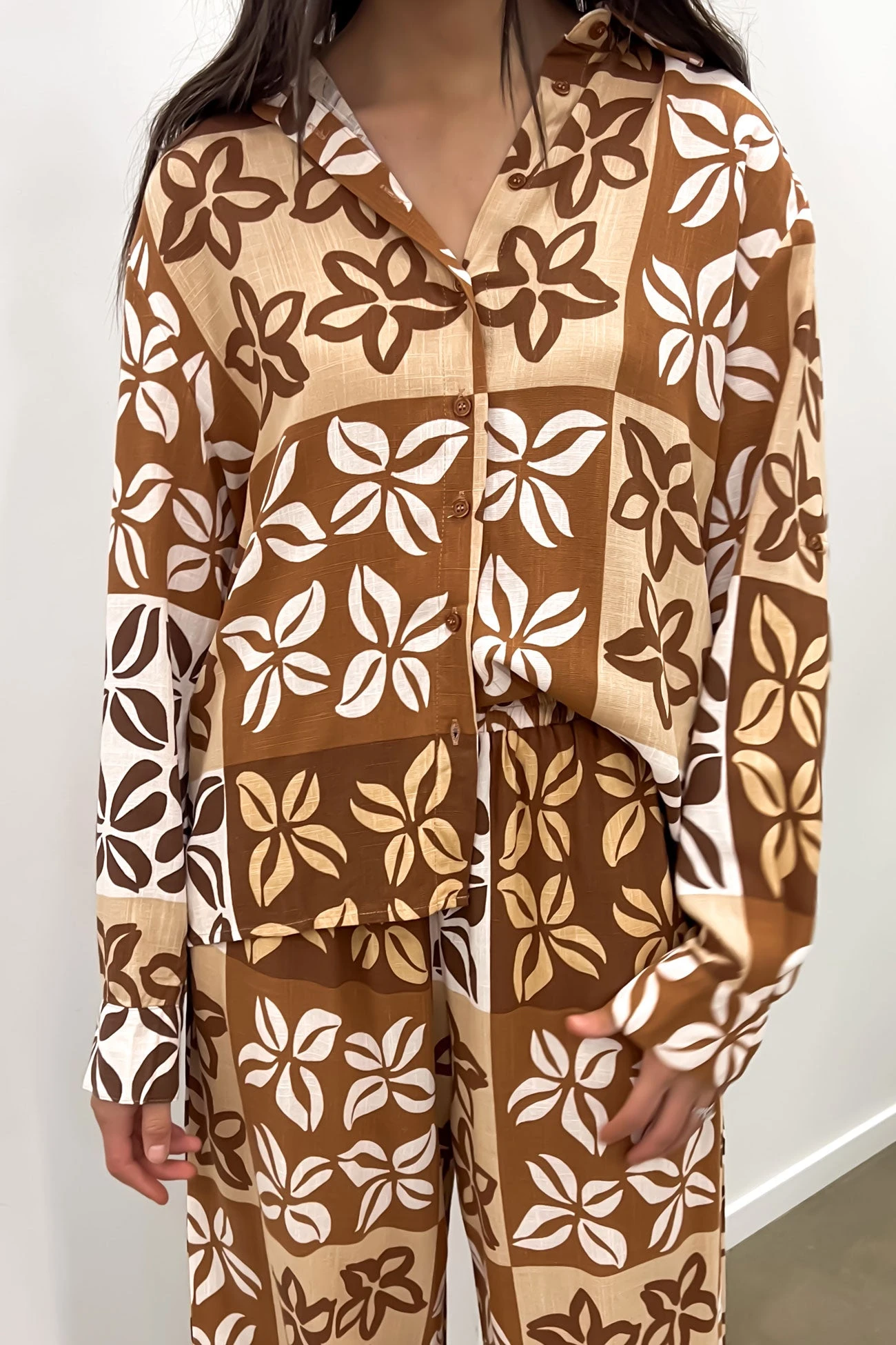 Lyra Top Brown Milan 1 Lyra Top Brown Milan