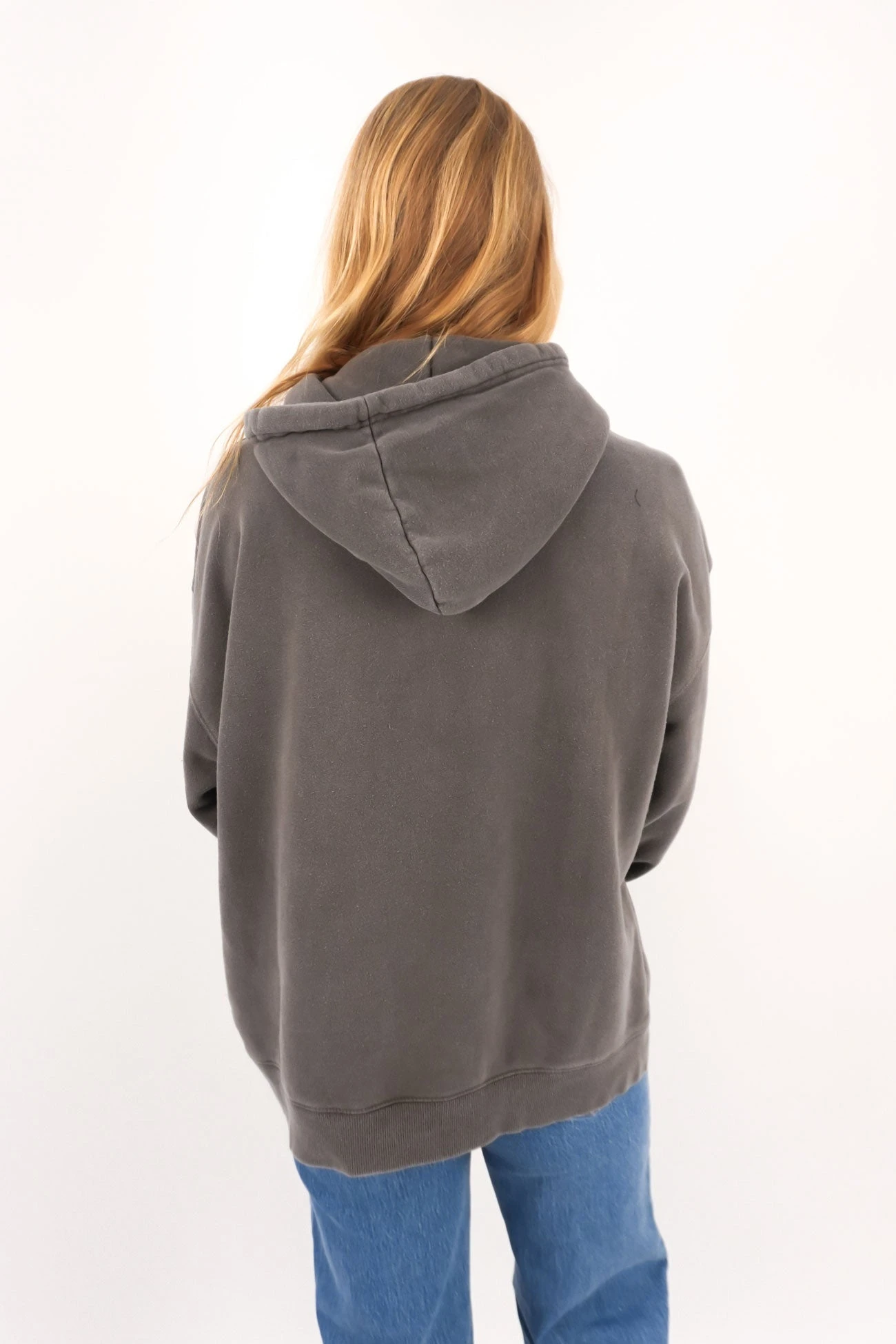 Manhattan Relaxed Hoodie Charcoal 2 Manhattan Relaxed Hoodie Charcoal - Image 2