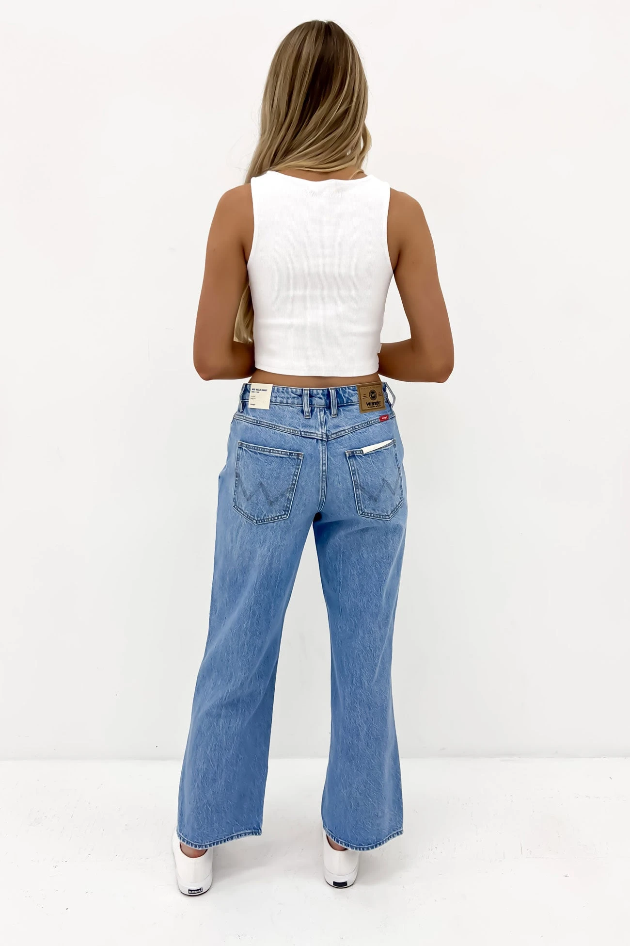 Wrangler Mid Bella Baggy Jean Suspicion Petite 3 Wrangler Mid Bella Baggy Jean Suspicion Petite - Image 3