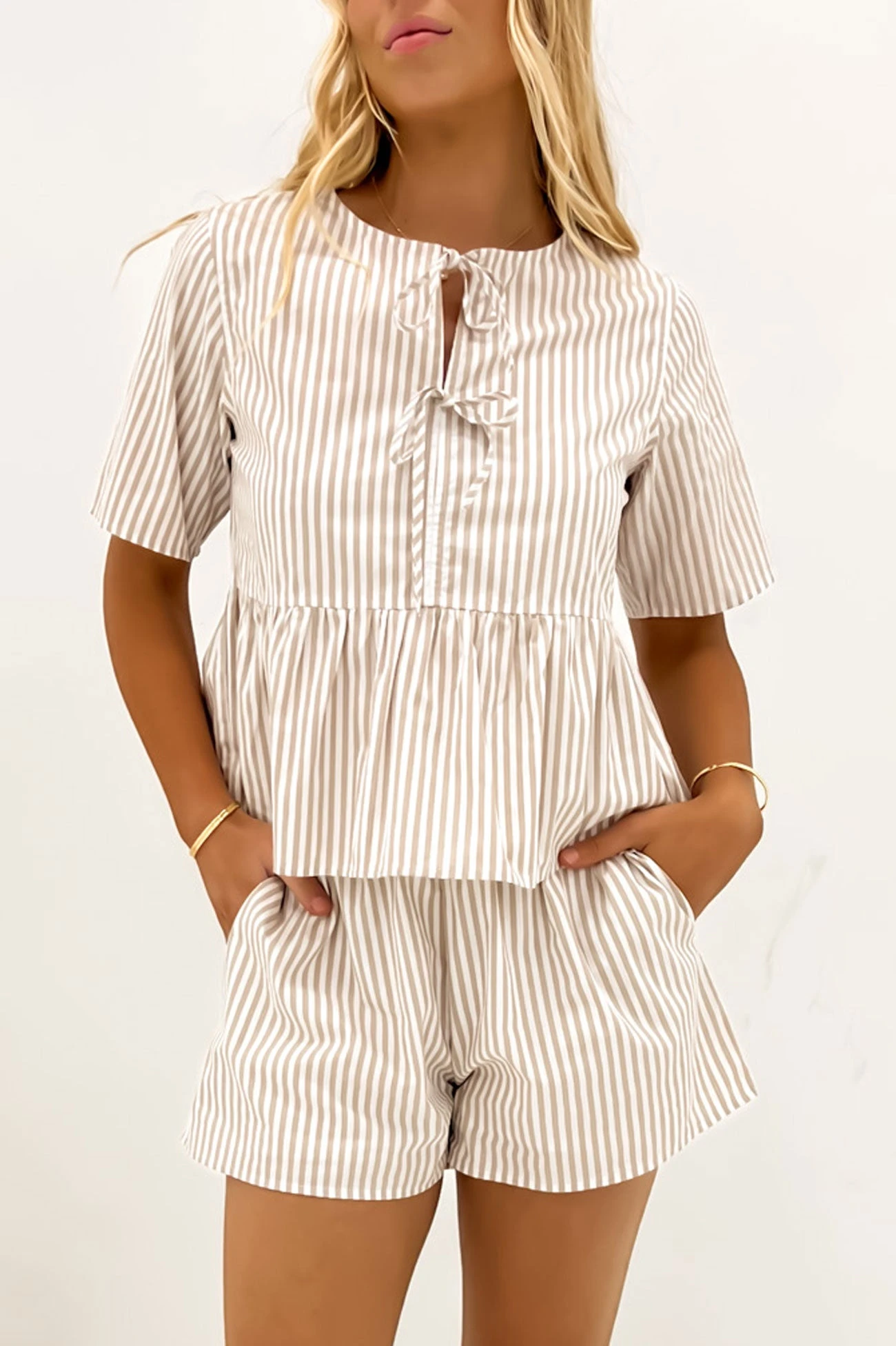 Monita Set Beige Stripe 1 Monita Set Beige Stripe