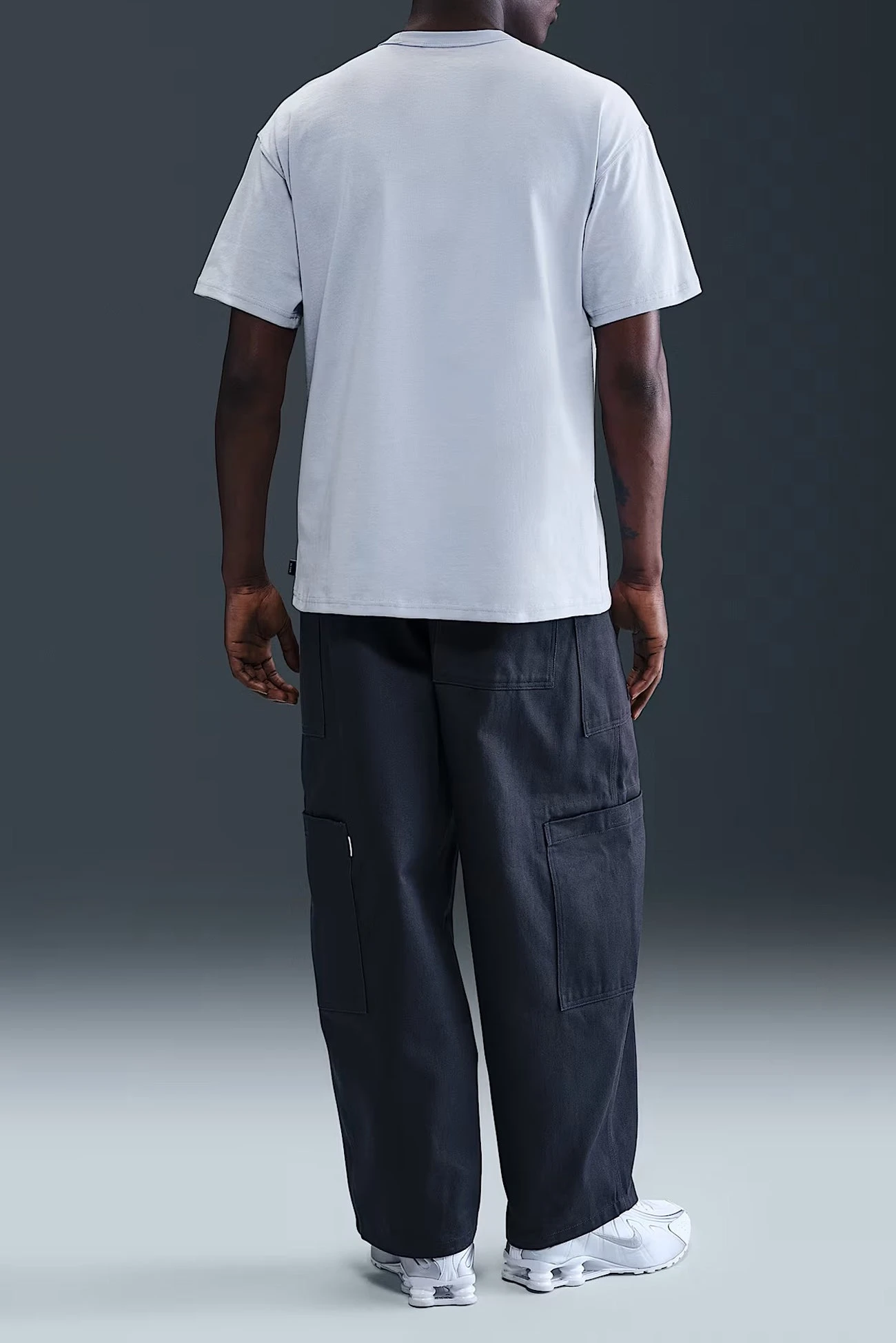 Nike Sportswear Premium Essentials Tee Ghost 2 Nike Sportswear Premium Essentials Tee Ghost - Image 2