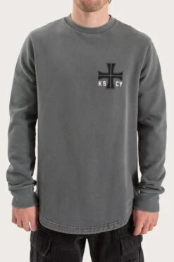 Plaza Dual Curved Sweater Pigment Charcoal