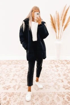 Remi Luxe Midi Puffer Black 12 Remi Luxe Midi Puffer Black -Jean Jail Shop Remi Luxe Midi Puffer Black f