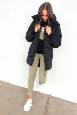 Remi Luxe Midi Puffer Black 9 Remi Luxe Midi Puffer Black -Jean Jail Shop RemiLuxeMidiPufferBlackf