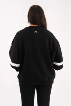 Savannah Slouch Crew Black -Jean Jail Shop Savannah Slouch Crew Black4