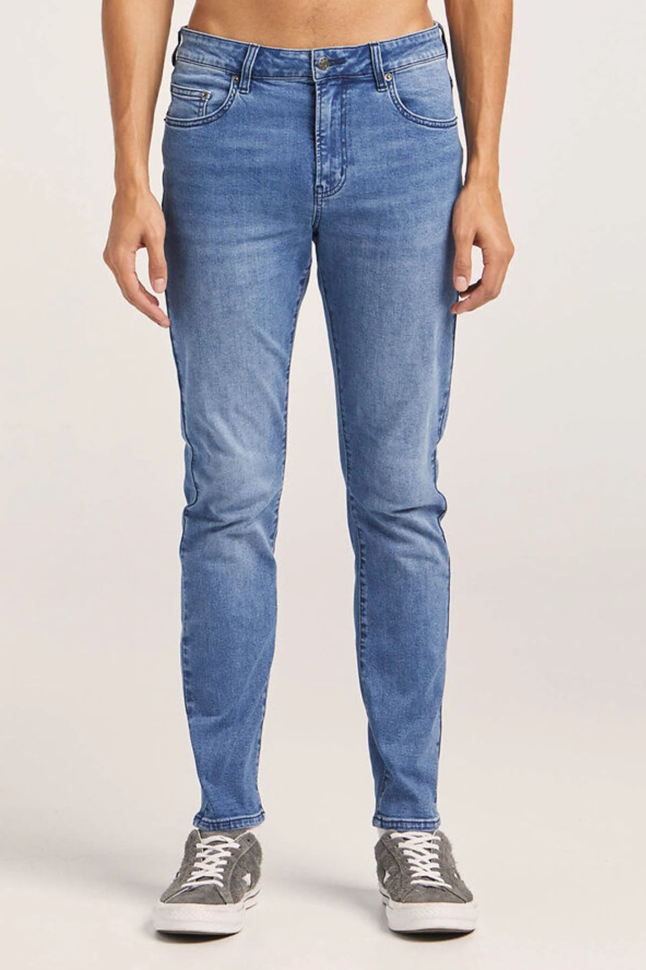 R2 Slim & Narrow Jean Blue Vain 1 R2 Slim & Narrow Jean Blue Vain
