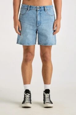 Wrangler Slacker Short Salt Water Blue