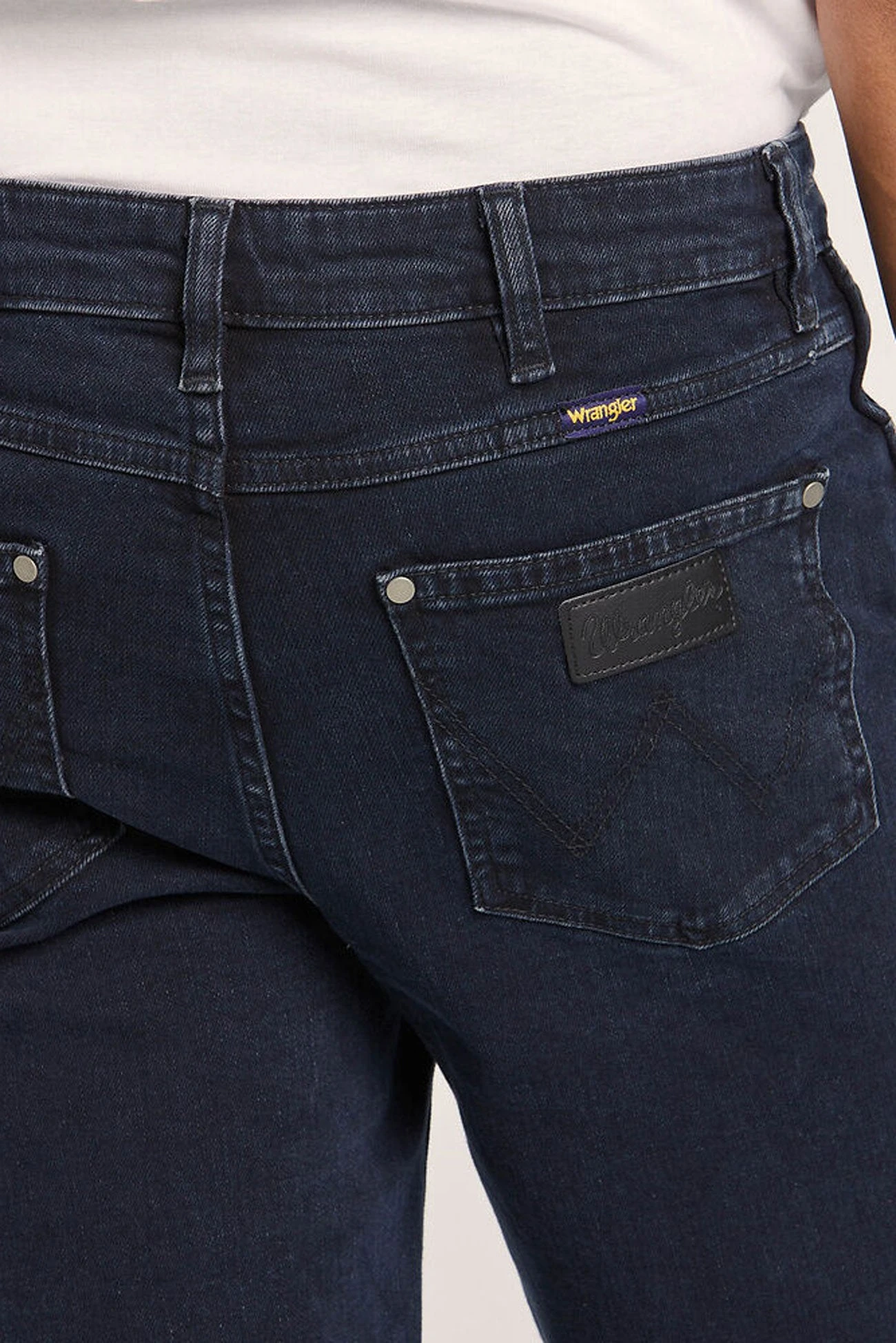 Wrangler Slim Straight Jean Blue Black 3 Wrangler Slim Straight Jean Blue Black - Image 3