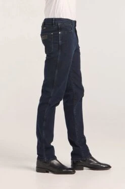 Wrangler Slim Straight Jean Blue Black 8 Wrangler Slim Straight Jean Blue Black -Jean Jail Shop Slim Straight Jean Blue Black sjpg