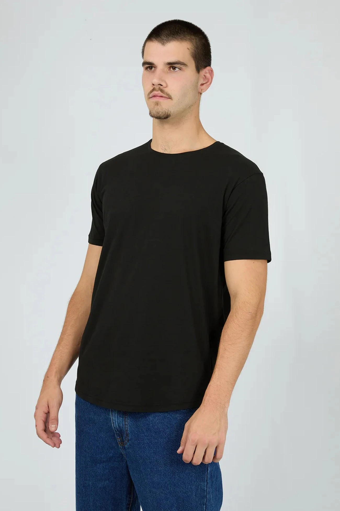 Solid Tail Tee Black 3 Solid Tail Tee Black - Image 3