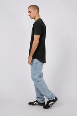 Tail Tee Washed Black -Jean Jail Shop Tail Tee Washed Black sjpg