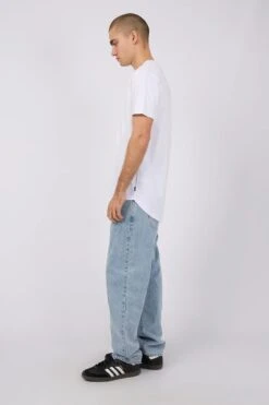 Tail Tee White -Jean Jail Shop Tail Tee White sjpg