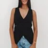 Willa Vest Black