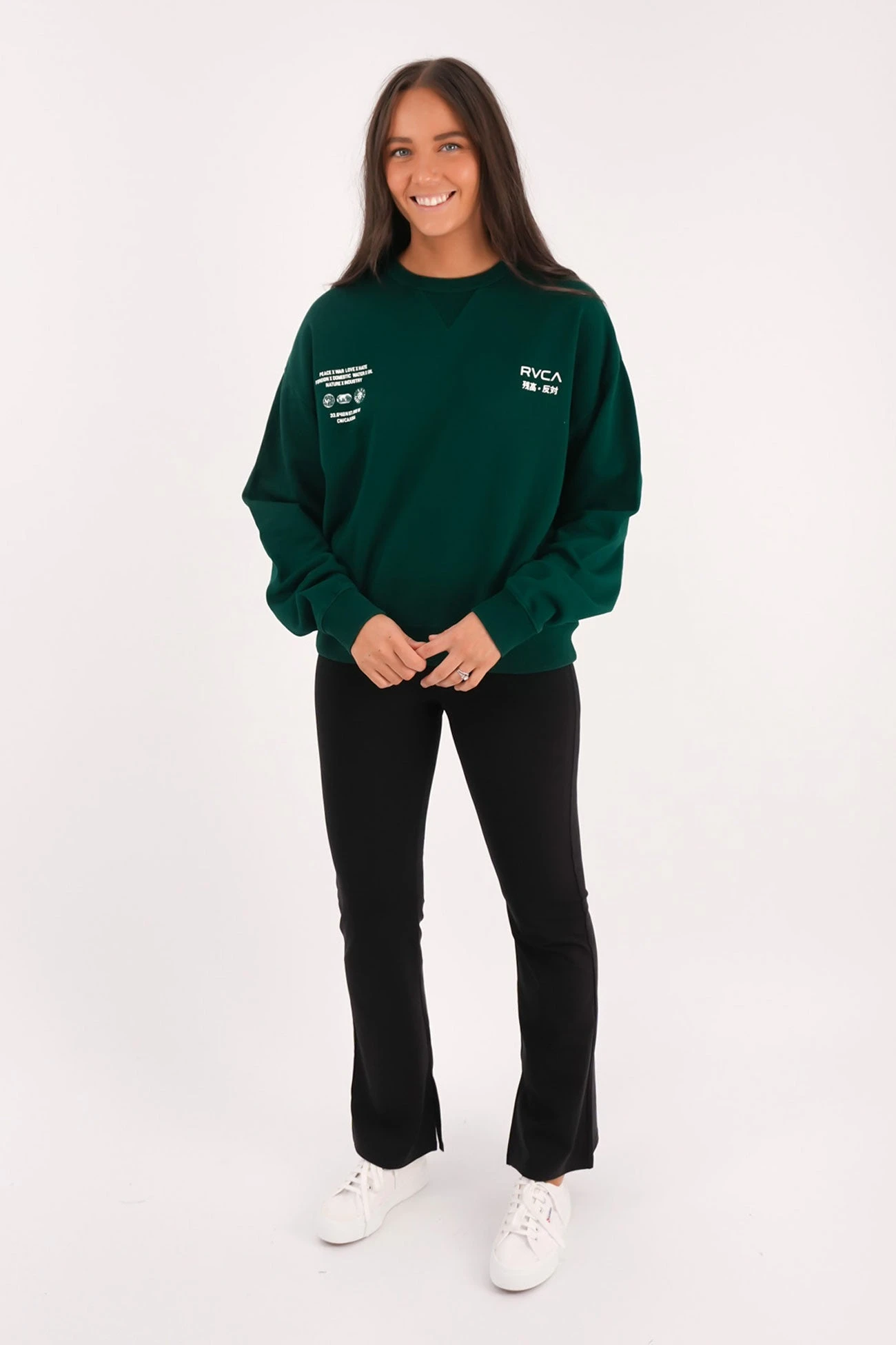 RVCA Worldly Pocket Crew Hunter Green 2 RVCA Worldly Pocket Crew Hunter Green - Image 2